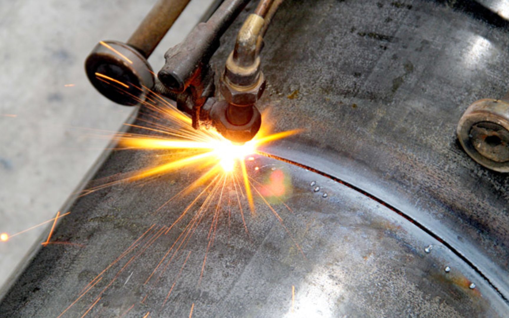 MATEL WELDING PROCESSING (1)