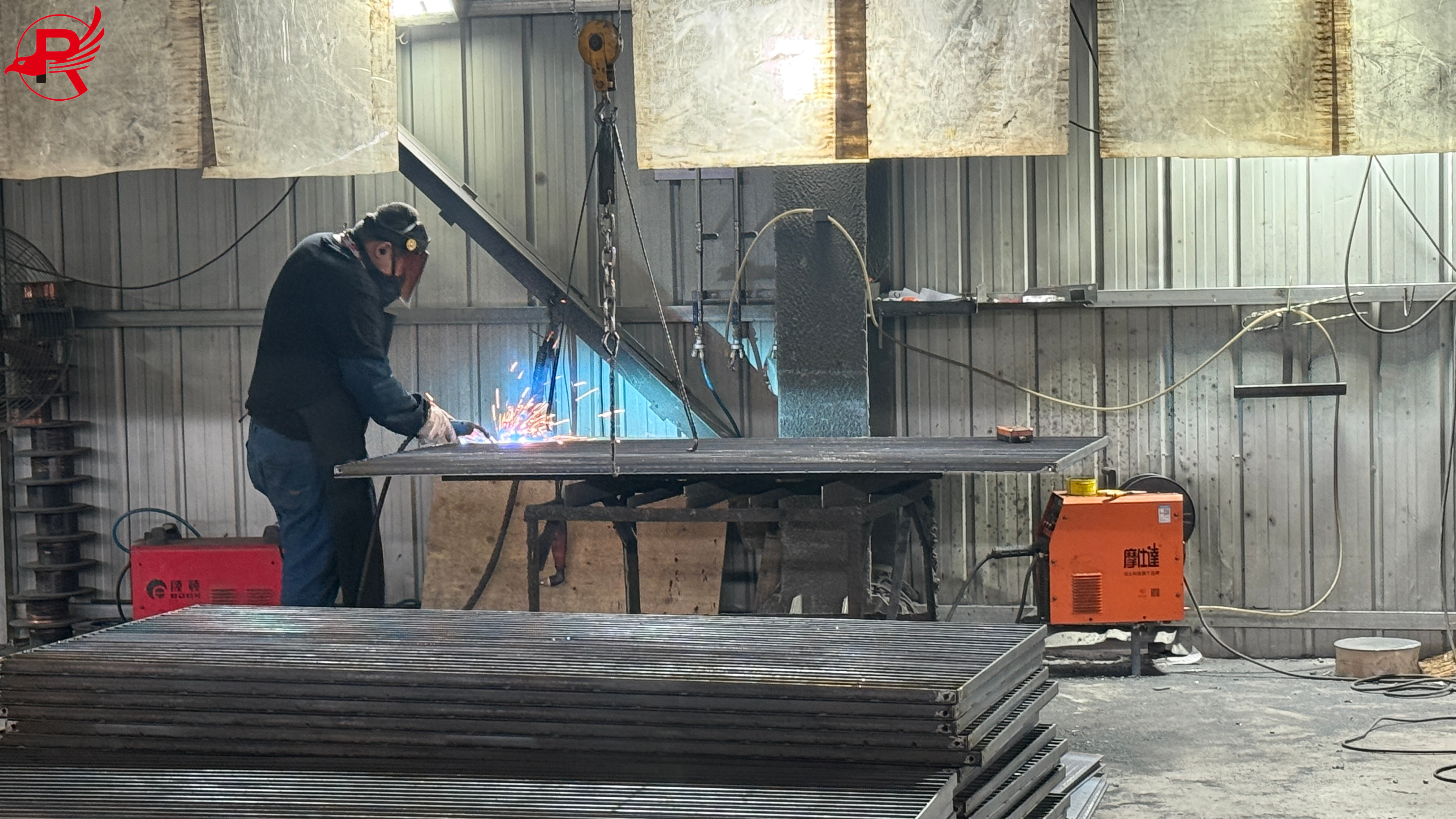 custom cutting banding welding and surface treatment (2)