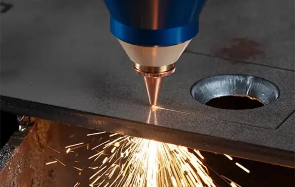 cutting process royal steel group (3)