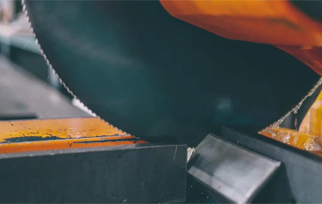 cutting process royal steel group (5)