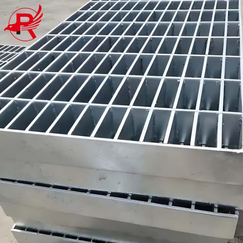Royal Steel Group High-Quality Galvanized Steel Grating for Industrial Platforms