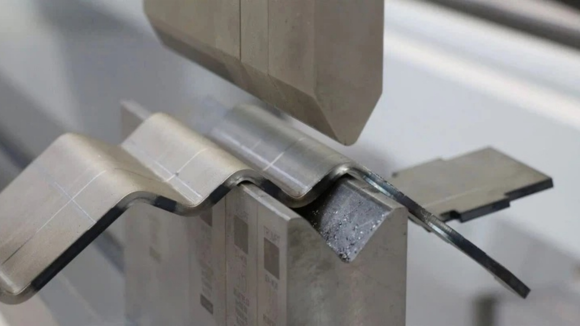 steel bending parts  (3)