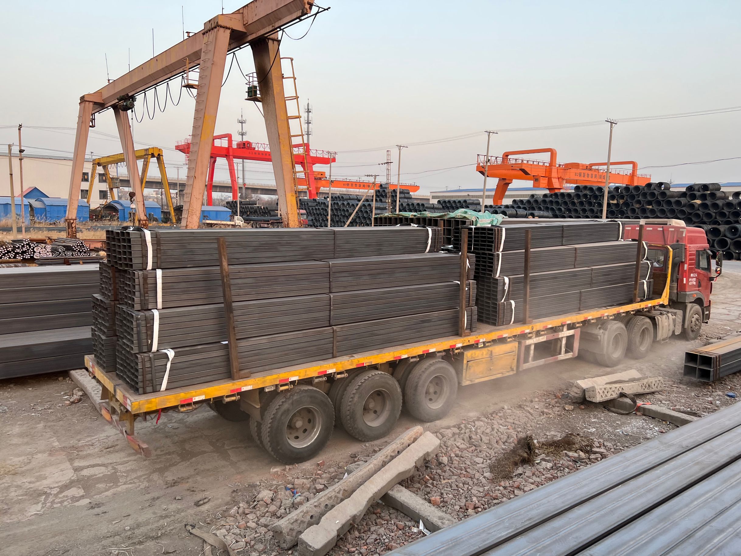 steel square tube (1)